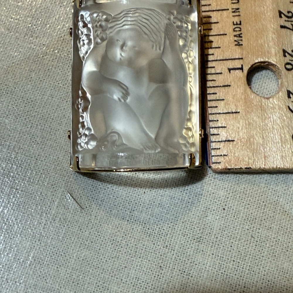 Vintage Lalique Paris Enfant Angel Frosted Crystal Brooch Pin w Original Box - Picture 10 of 12